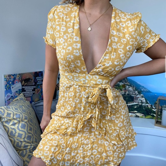 MUSTARD FLORAL DRESS - Picture 1 of 2